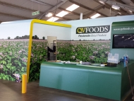 qv-foods-stand-wrap